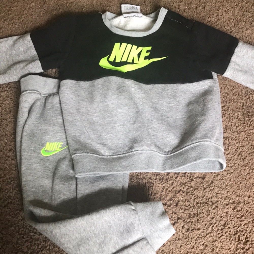Matching Nike Set